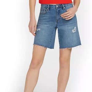 High-Waisted Dream Boyfriend 9” Short